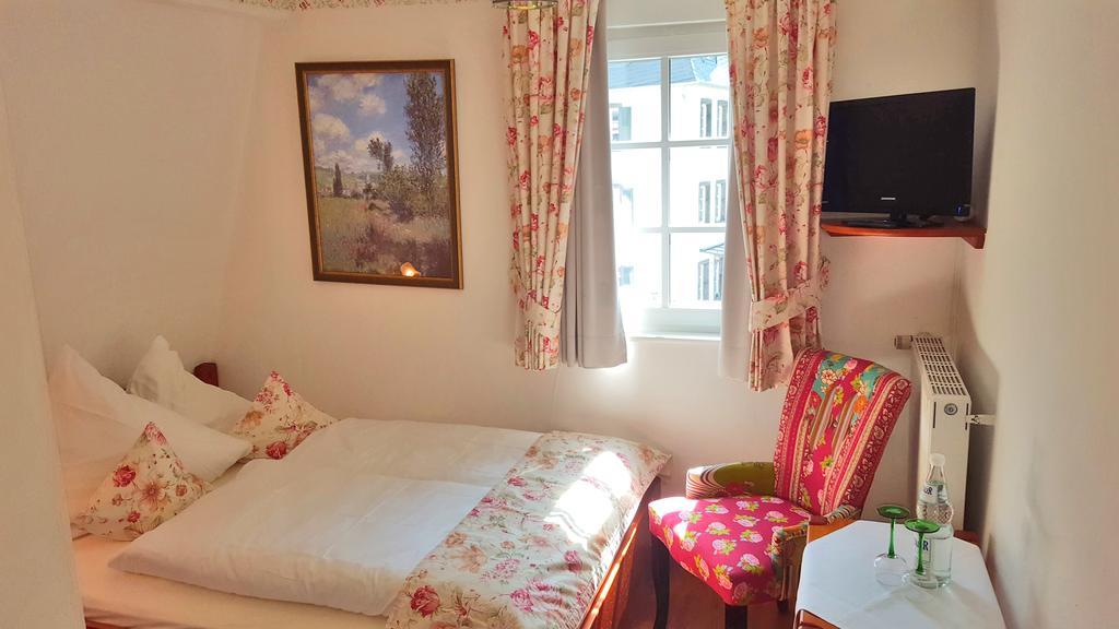 Bed and Breakfast Altes Zollhaus Байльштайн Екстер'єр фото